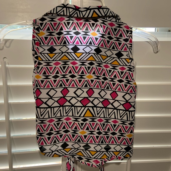 Girls Front Tie Up Top - Picture 4 of 4